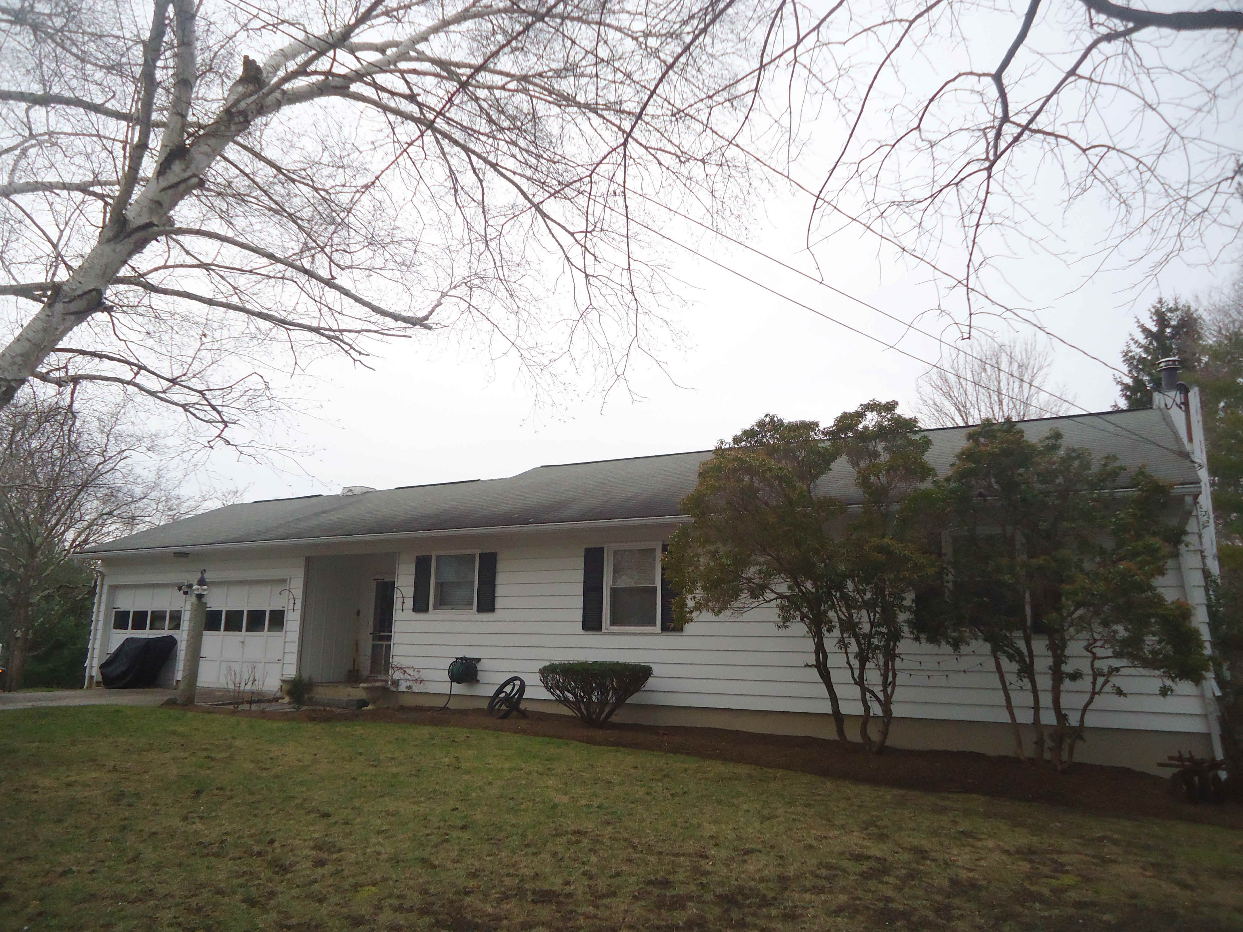 Building photograph for 35 WARNER RD